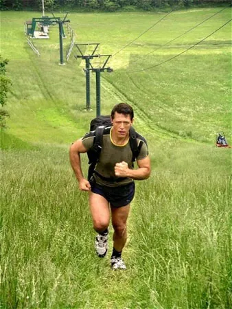 Moni Aizik