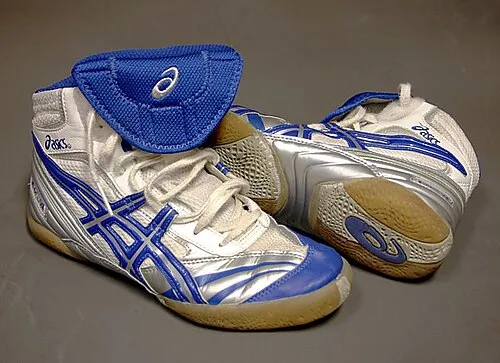 wrestling shoes